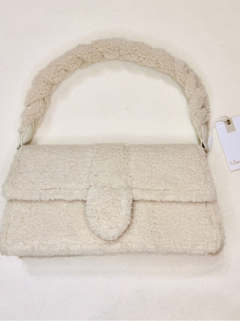 Moda Luxe cream sherpa Fergie Crossbody soft girl coquette NWT